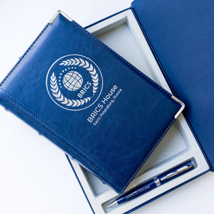 Набор для BRICS House